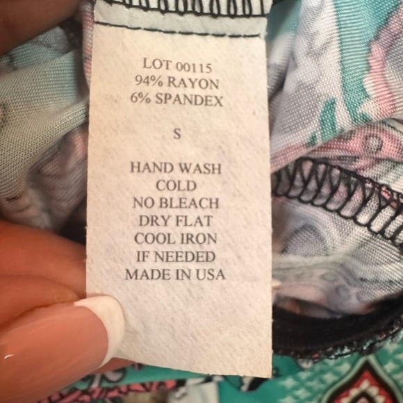 Flirty Pink Women's Paisley Jumpsuit in Teal and Pink Size Small. B32 - Picture 15 of 15